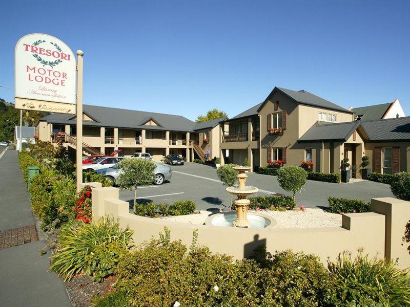 Tresori Motor Lodge Akaroa Exterior photo