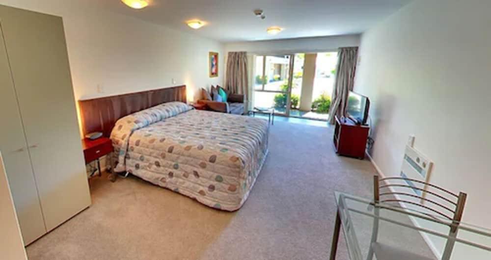 Tresori Motor Lodge Akaroa Exterior photo