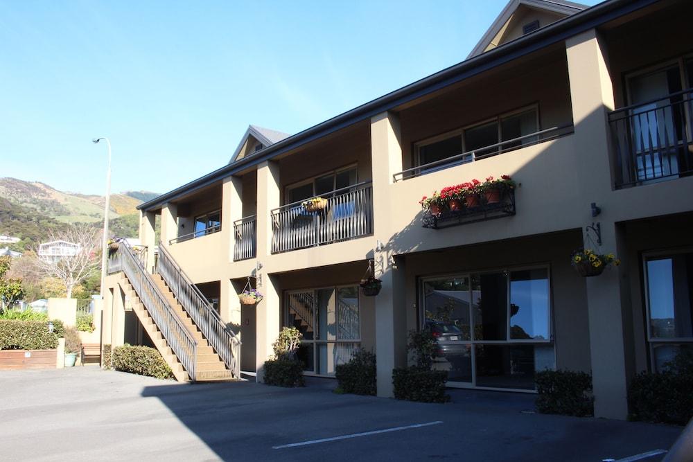 Tresori Motor Lodge Akaroa Exterior photo