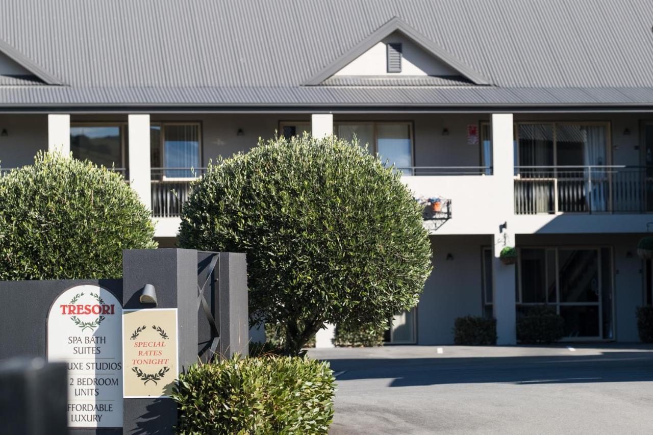 Tresori Motor Lodge Akaroa Exterior photo